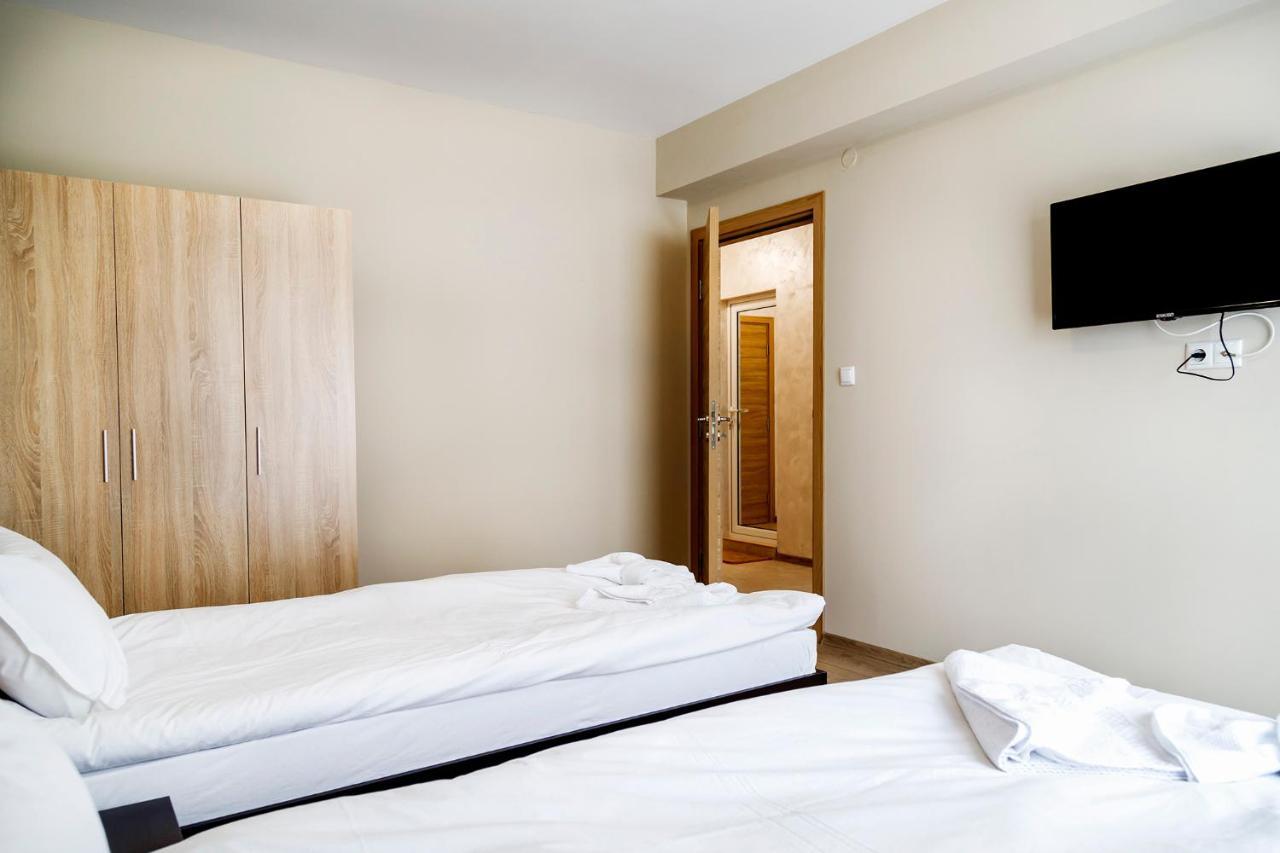 Family Hotel - City Hotel Ямбол Экстерьер фото